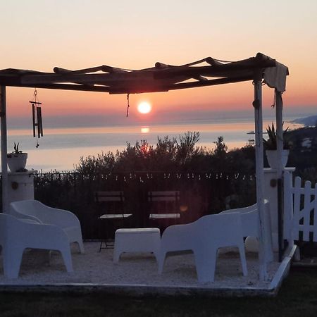 Gasthaus La Collina Sui Trabocchi Ortona Exterior foto