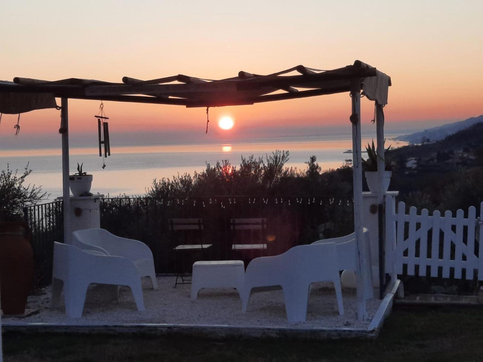 Gasthaus La Collina Sui Trabocchi Ortona Exterior foto
